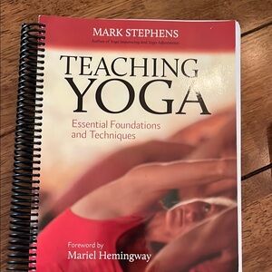 Teaching Yoga Spiral-Bound Book